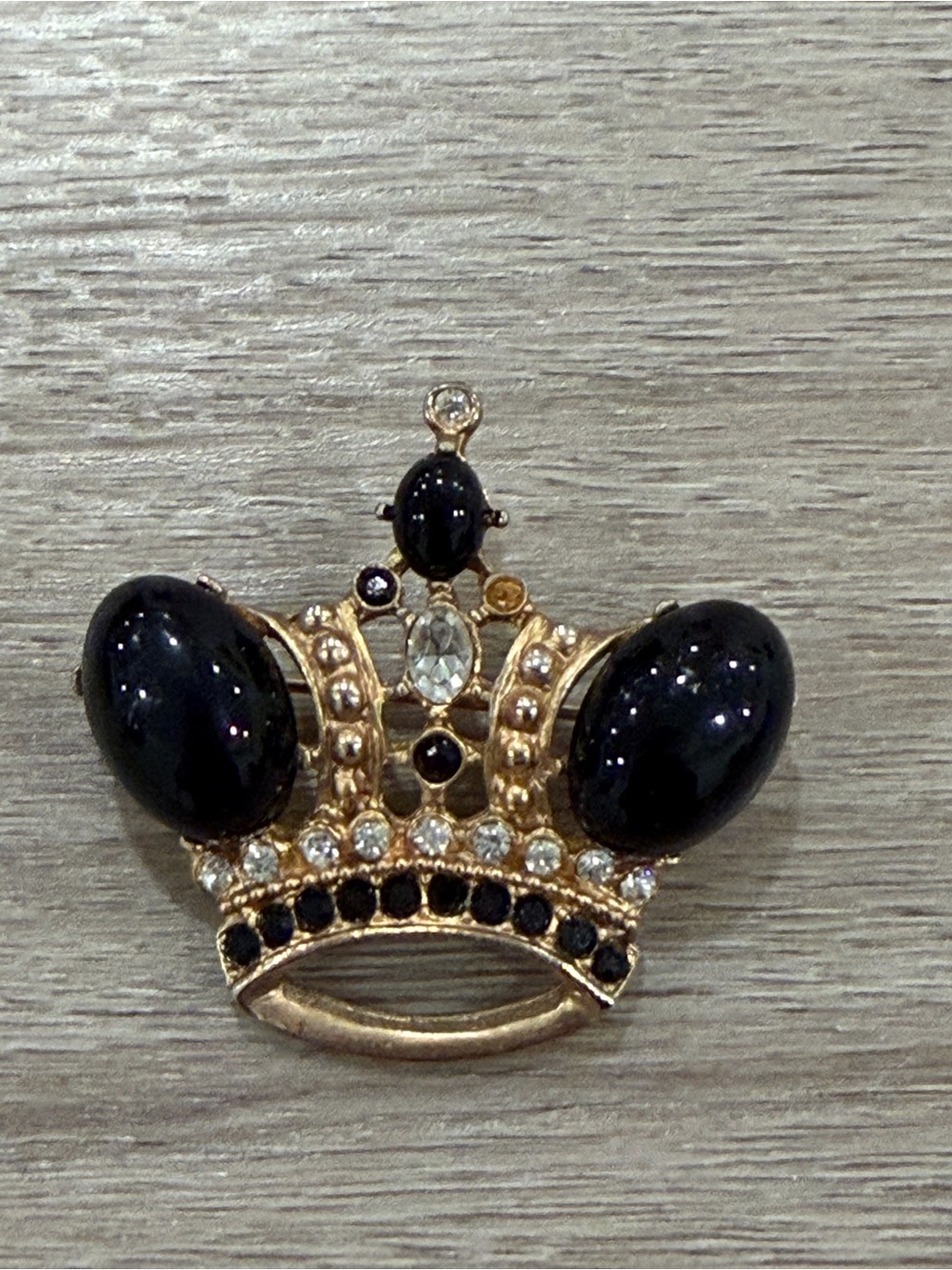 VTG Signed Dauplaise Crown Rhinestone Gold Tone Brooch Pin